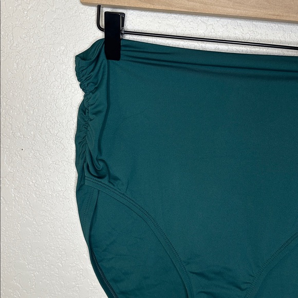 NWT Coco Reef - Size Large Ocean Green High-Waist Swim Bottom